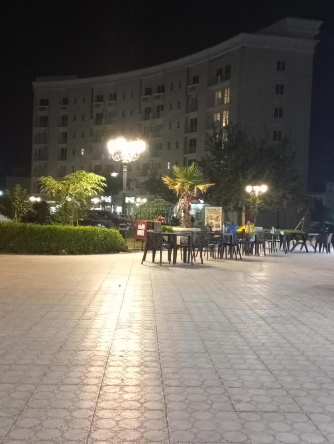 Apartamento Omaxe Krishna Aavas Vrindāvan Exterior foto